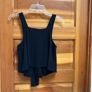 Black Cropped Tank